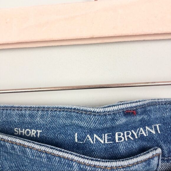 LANE BRYANT | Star Print Girlfriend Denim Shorts Women’s Plus Size 18 - Picture 7 of 10